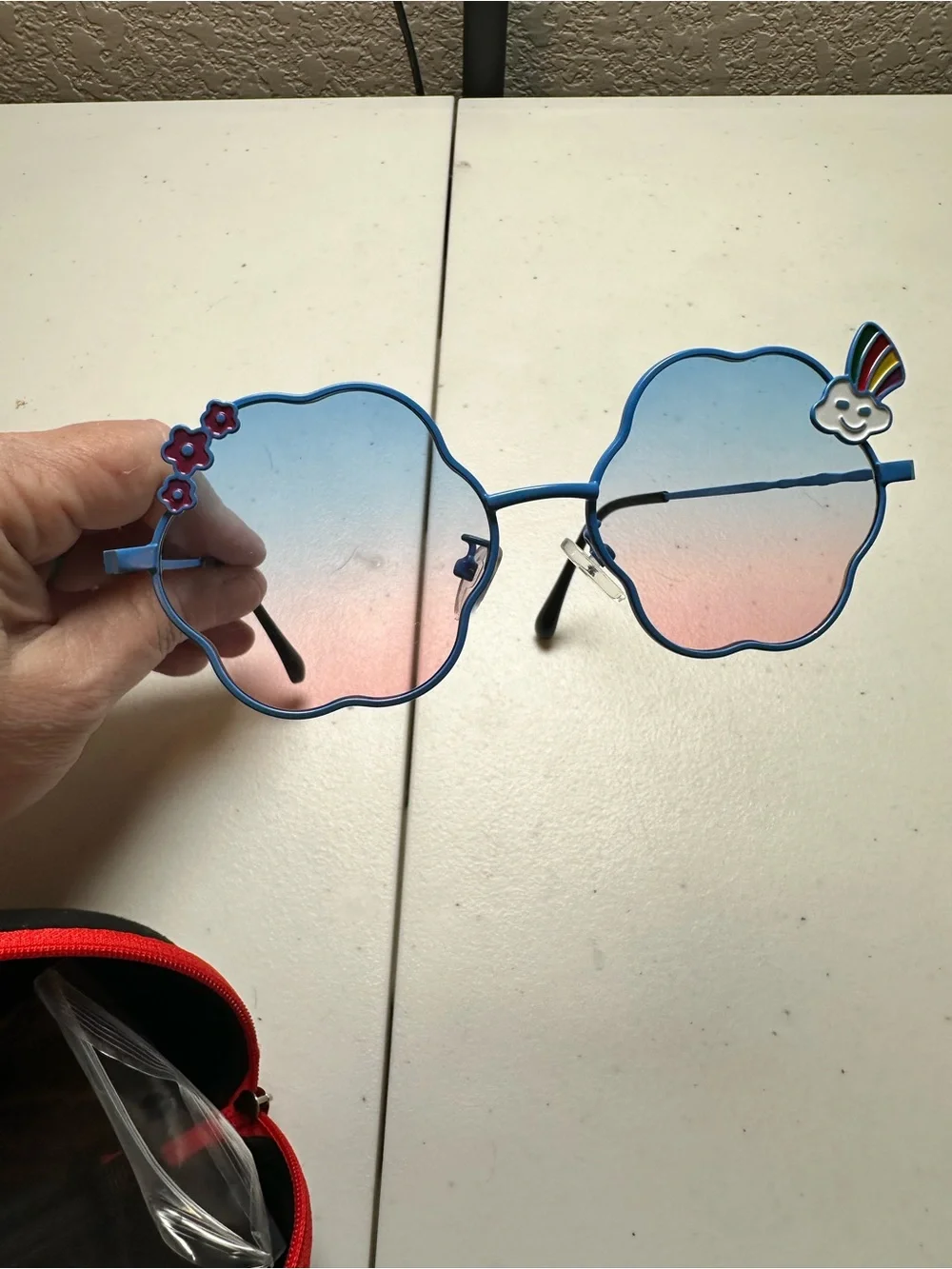 NWT Girls Kids Metal Frame Sunglasses Cloud Flower Design